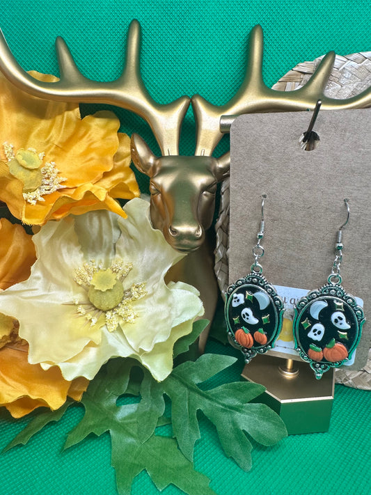 🎃vintage silver frame fall scene dangle earrings🎃