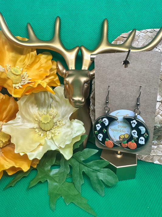 🎃Antique Crescent fall scene dangle earrings🎃