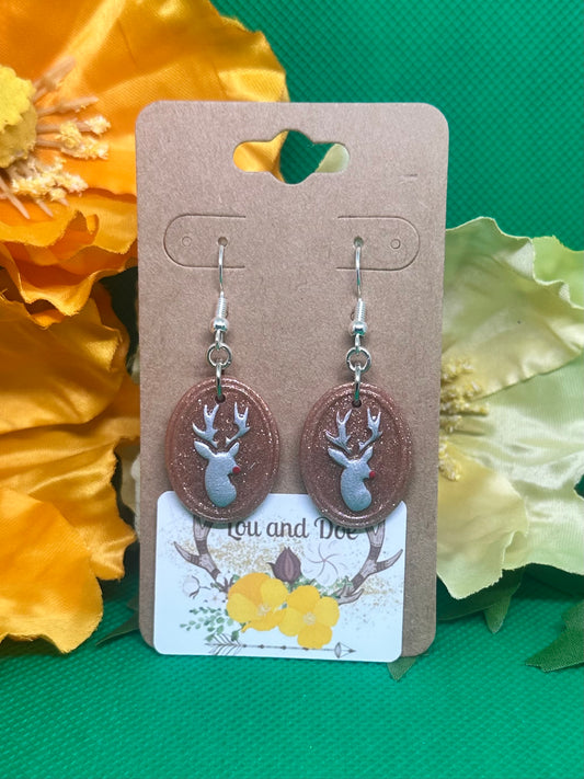 🦌Glittery rose gold frame dangle earrings with  silver Deer head on sliver shepherd’s hooks🦌