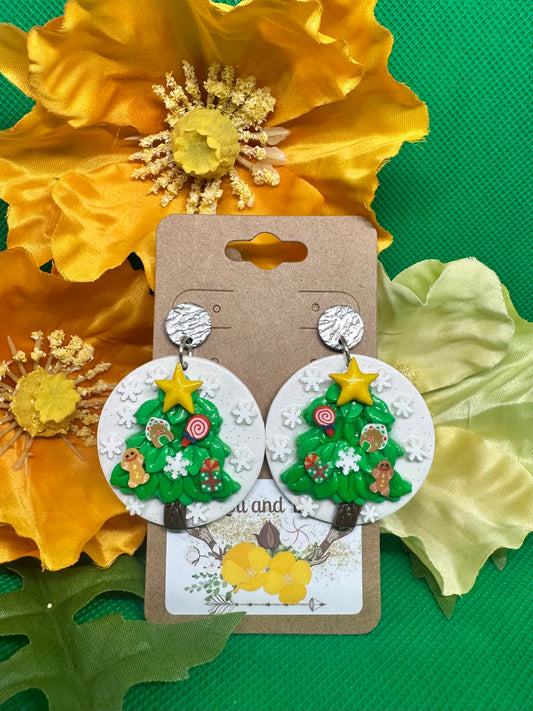 🎄Christmas tree dangle earrings on silver findings🎄