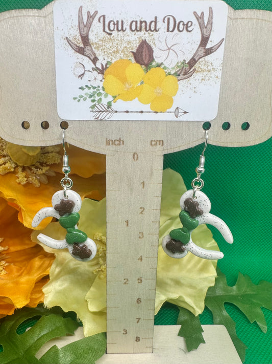 🐭White with gingerbread holiday dangle mouse ear earrings on silver Shepards hooks🐭