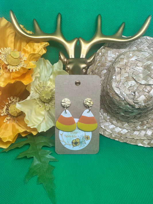 🎃Candy corn dangle earrings🎃