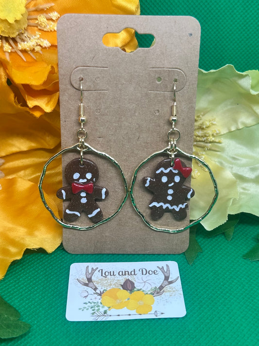 👩🏻‍🍳Gingerbread dangle earrings with gold embellishment on gold shepherds hooks👩🏻‍🍳