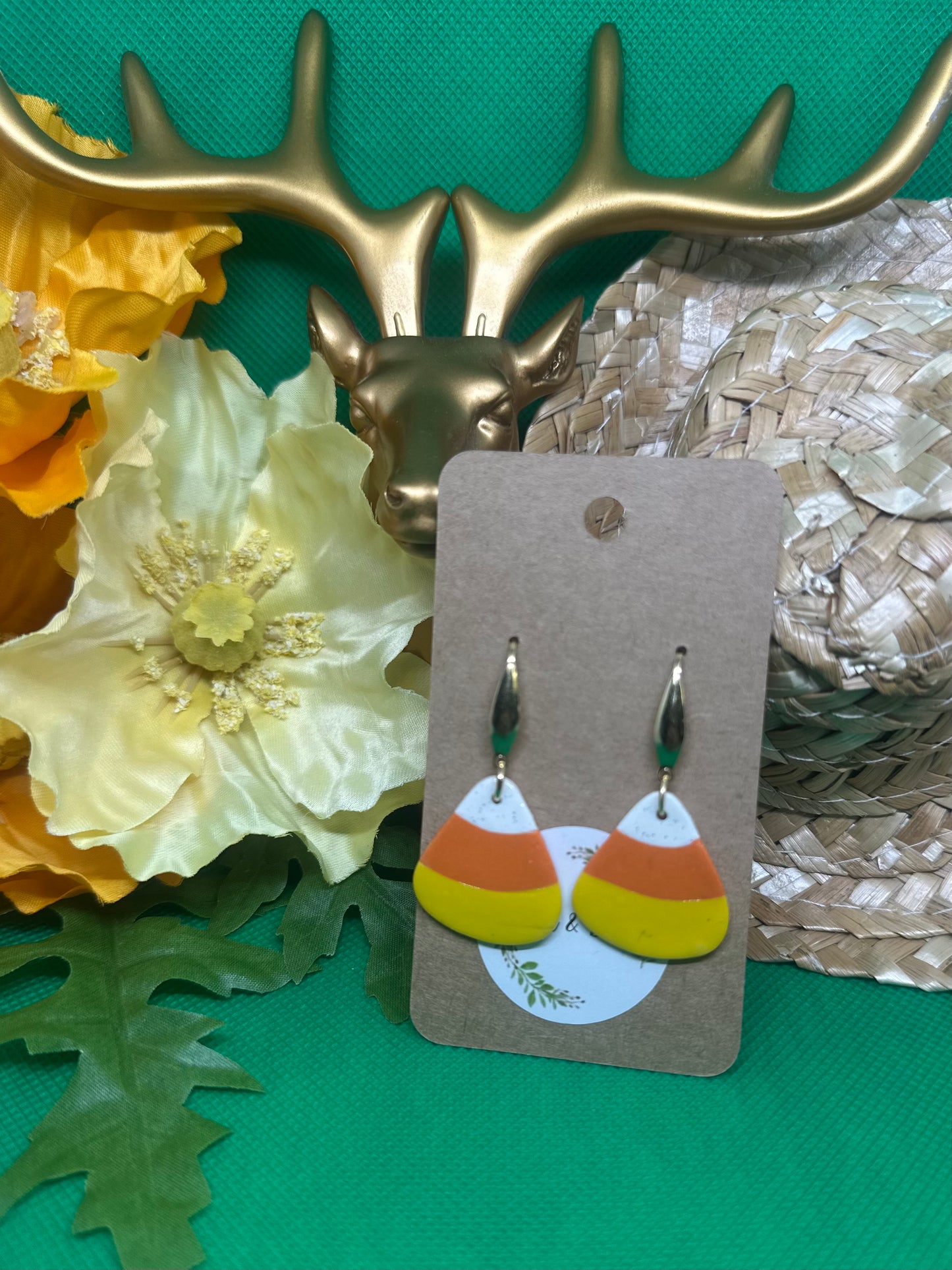 🎃Candy Corn dangle earrings on gold hooks🎃