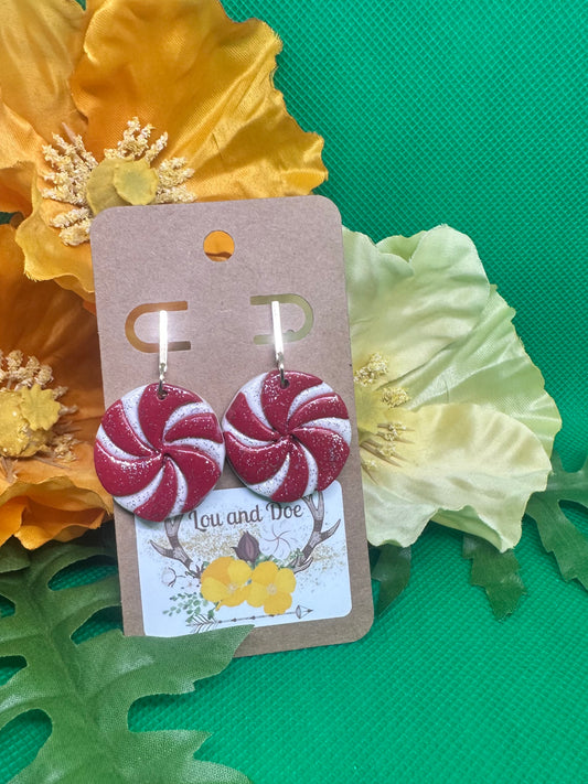 🔴peppermint dangle earrings on post findings 🔴